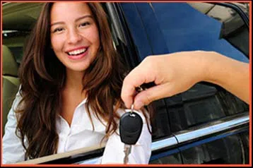 Auburn Locksmith Store Auburn, WA 253-733-7633 - 11-key-lock-in-car